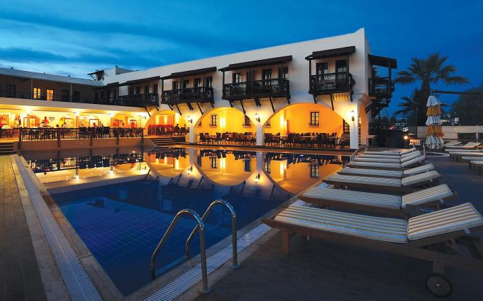 Costa Bitezhan Hotel - All Inclusive