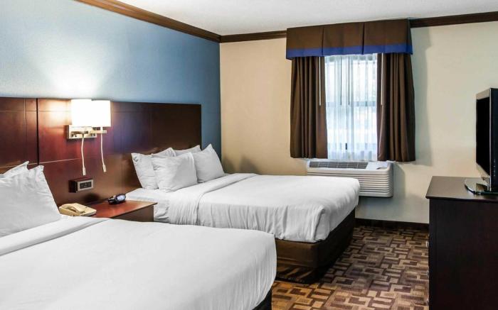 Quality Inn & Suites Quakertown-Allentown