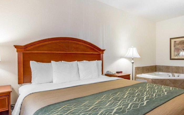 Comfort Inn & Suites Norman near University
