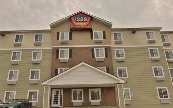 WoodSpring Suites Kansas City Mission