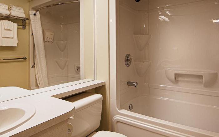 SureStay Plus Hotel by Best Western Kincardine