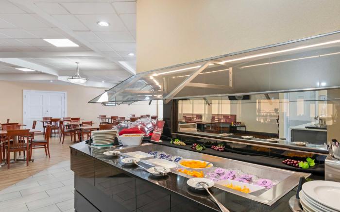 Best Western Plus Kansas City Sports Complex Hotel