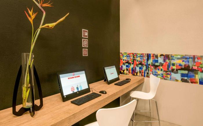 ibis Cali Granada