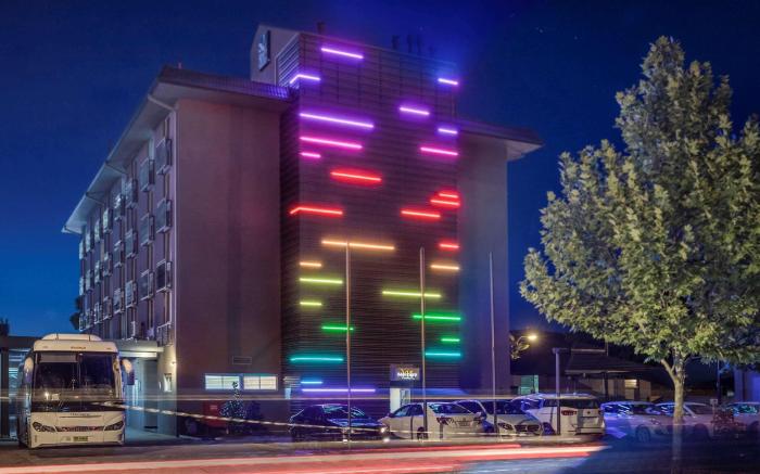 Mercure Albury