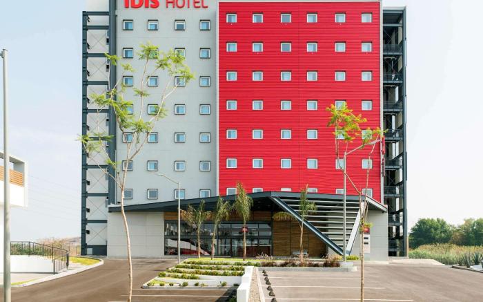 ibis Irapuato