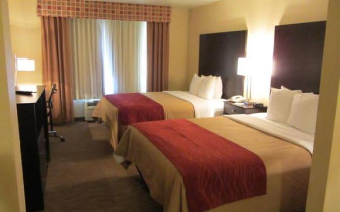 Comfort Inn & Suites