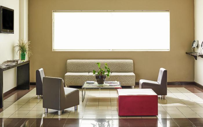 ibis Monterrey Valle