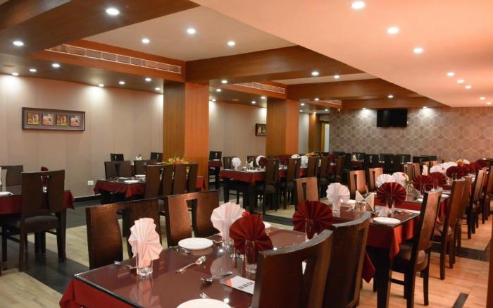 Hotel Shreehari Grand