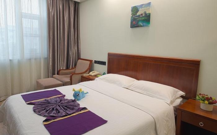 GreenTree Inn Puyang Ruifengyuan Business Hotel