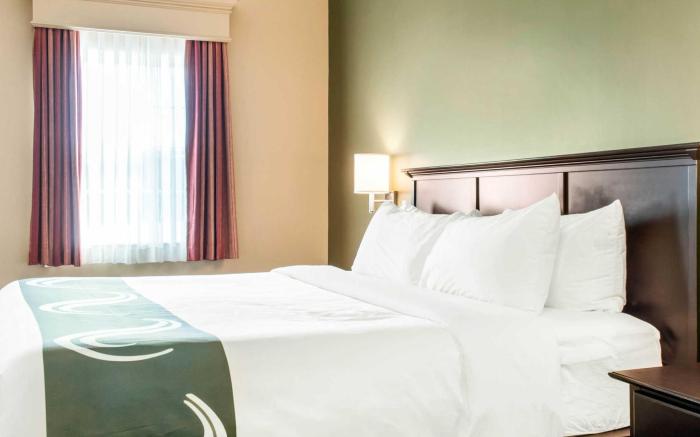 Quality Inn & Suites