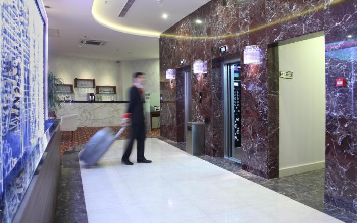 Hotel Senbayrak City                                                                        