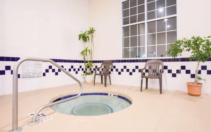 SureStay Hotel by Best Western North Myrtle Beach