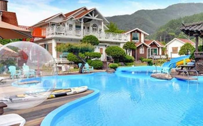 Kapyeong Ilsang Talchul Pension Water Slide
