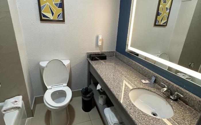 Comfort Inn Dallas Park Central