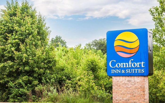 Comfort Inn & Suites St. Louis-O'Fallon