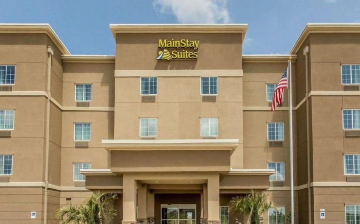 MainStay Suites Midland
