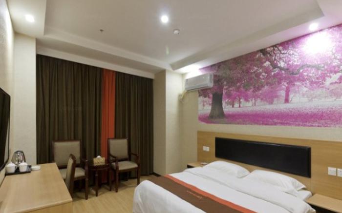 Vienna International Hotel Zhuzhou Clothing Market Central Plaza Railway Station