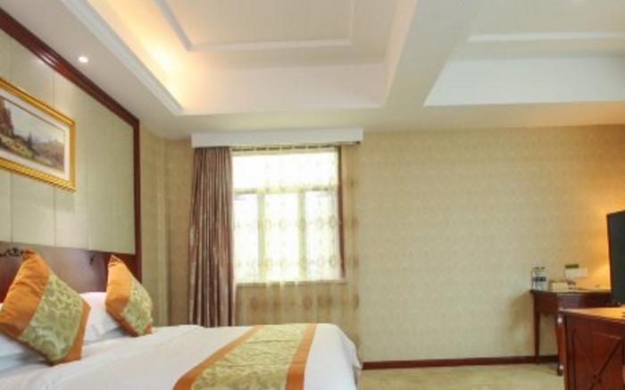 Vienna Hotel Hangzhou Linping Xinghuo South Road