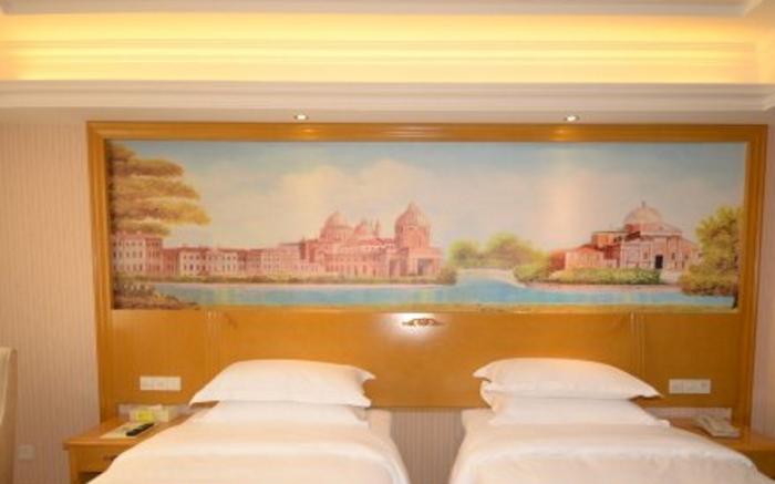 Vienna Hotel Hebei Zhuozhou High-Speed Railway Station