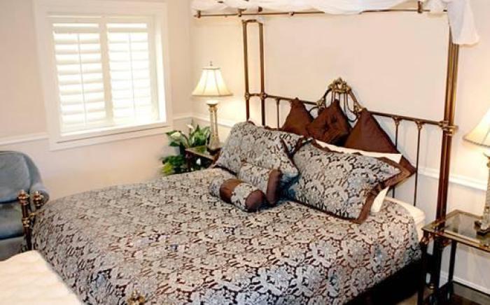 Coachman's Inn, A Four Sisters Inn