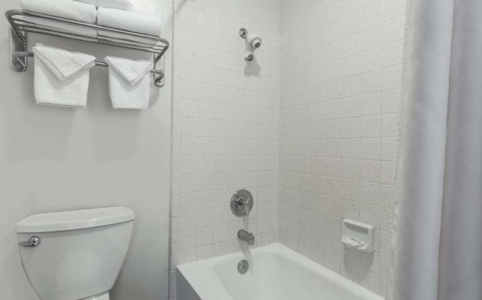 Ramada by Wyndham Mountain View