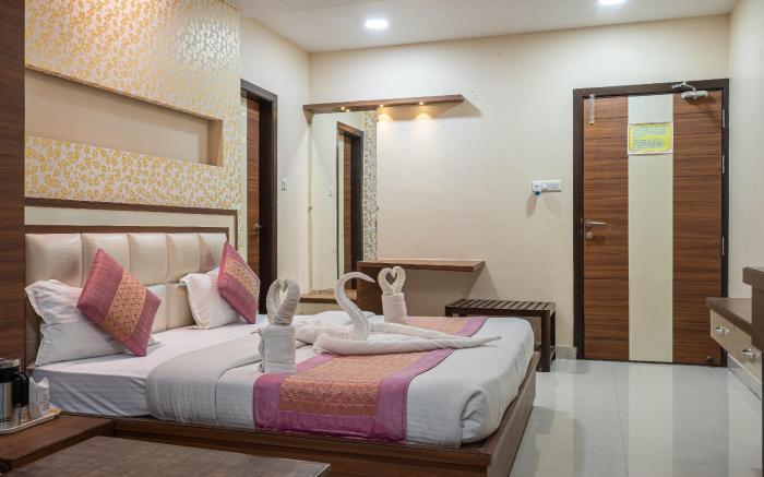 Hotel Manas Continental