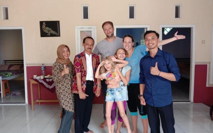 HOSTEL TARUNA SYARIAH