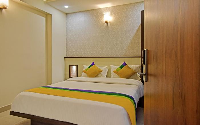 Itsy Hotels Deluxe Inn