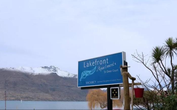 Lakefront Apartments