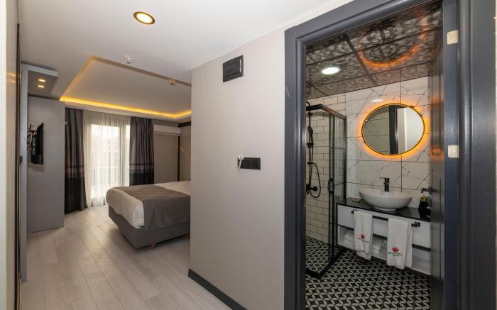 White Corner Hotel