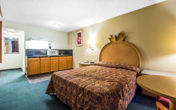 Travelodge by Wyndham Imperial/El Centro