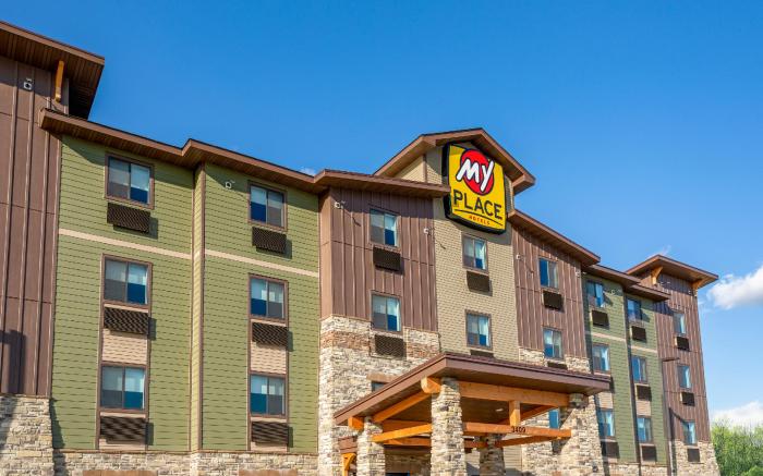 My Place Hotel Watertown