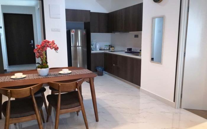 NOROS Homestay @ Residensi Troika  