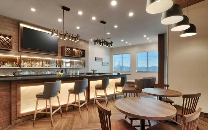 Fairfield by Marriott Inn & Suites Houston League City