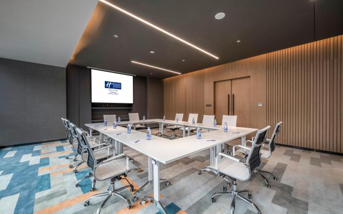 Holiday Inn Express Zhuhai Gongbei By IHG
