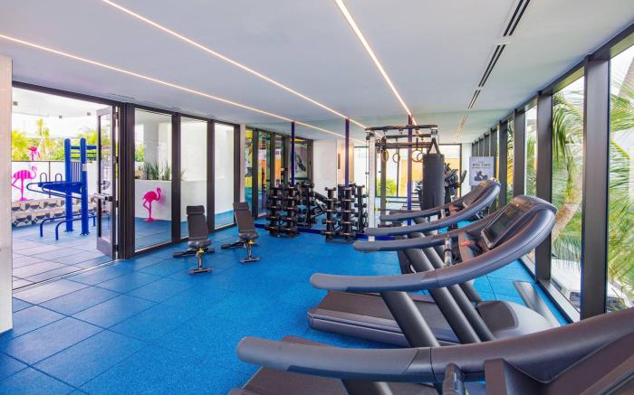 Moxy Miami South Beach
