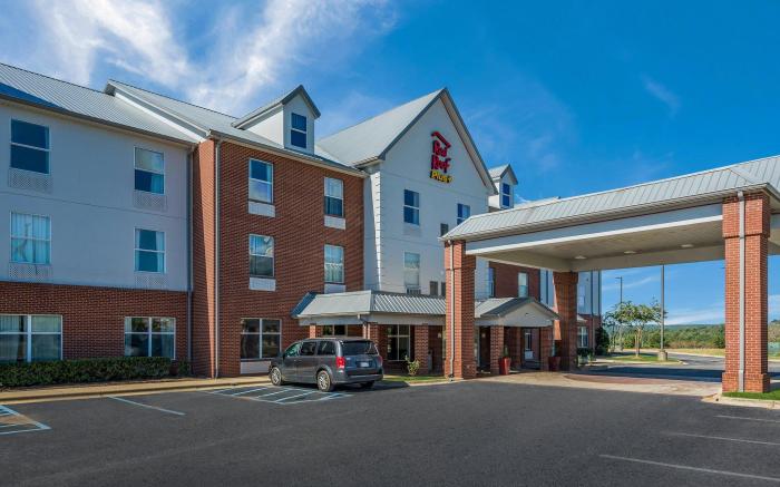 Red Roof PLUS+ & Suites Birmingham – Bessemer