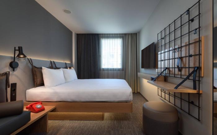 Moxy Lisbon City