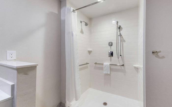 Fairfield by Marriott Inn & Suites Charlotte Belmont