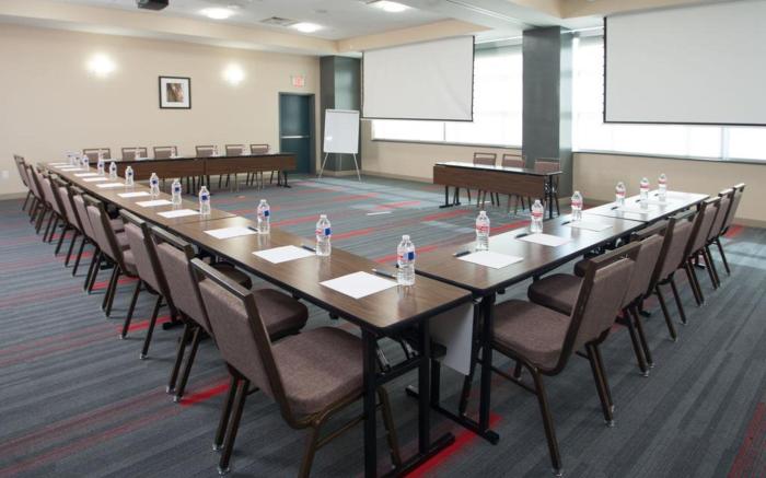 Four Points by Sheraton Houston Intercontinental Airport