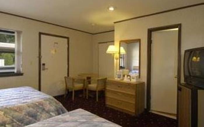 Atlantic Inn and Suites - Wall Township