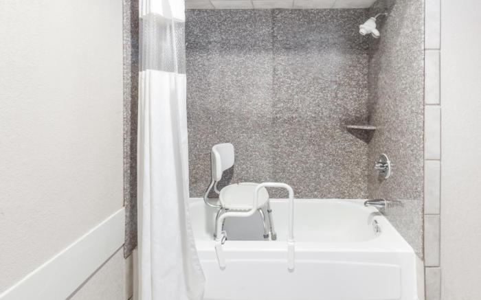 Ramada by Wyndham Oklahoma City Airport North