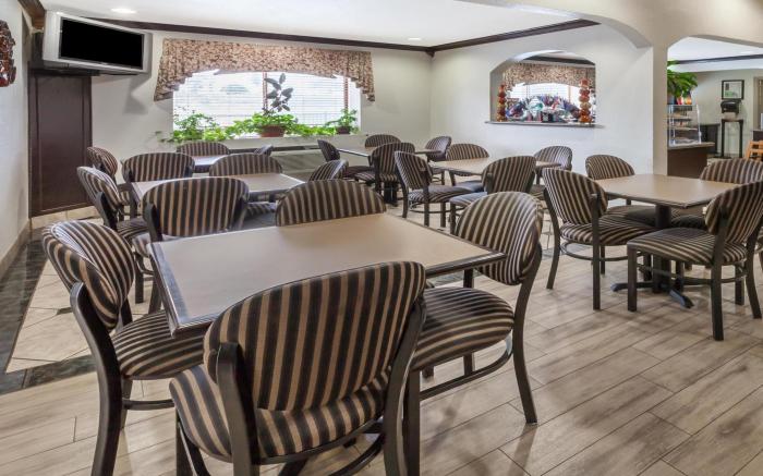 Ramada by Wyndham Oklahoma City Airport North