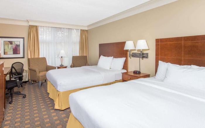 Ramada by Wyndham Cornwall