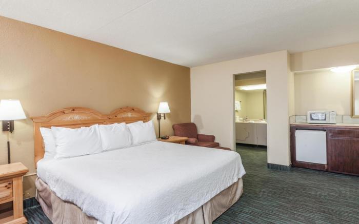 Ramada by Wyndham Lebanon
