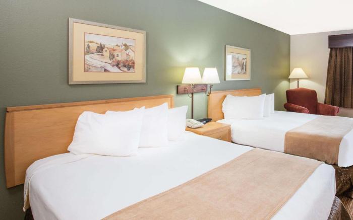 Ramada by Wyndham Spirit Lake/Okoboji