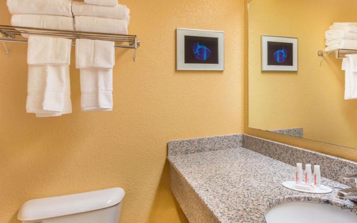 Ramada by Wyndham Maggie Valley