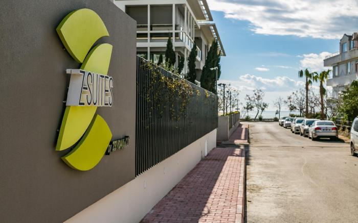 Z-SUITES