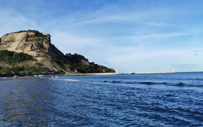 Huahin Bluewave residence by kzy