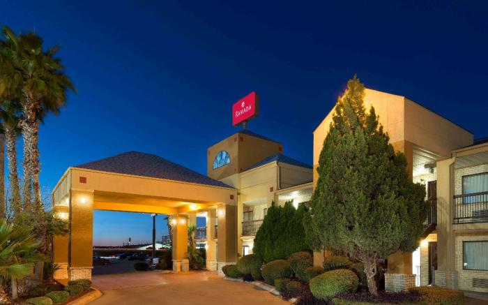 Ramada by Wyndham San Antonio Near SeaWorld/Lackland AFB